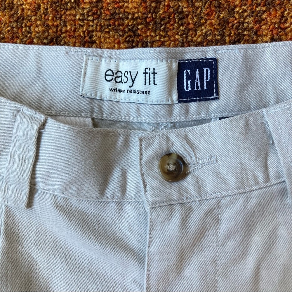Y2K GAP Easy Fit Khaki Chinos | 28x30 - Picture 3 of 7